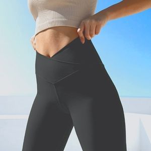 Black V-waist Leggings